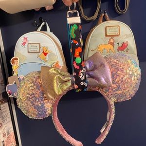 Handmade Minnie ears holder keychain in Mickey Mouse hat ears print